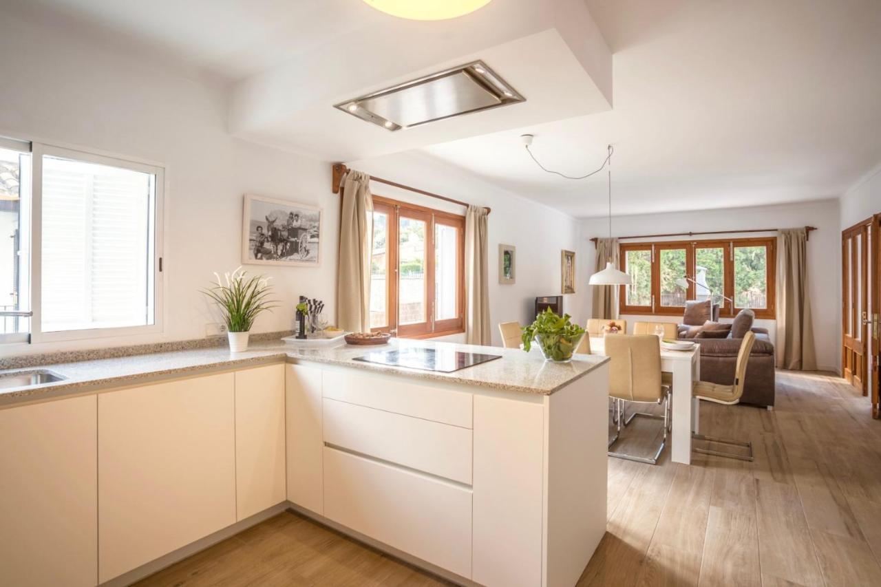 Villa Ca'N Sohn By Sealand Villas Cala de Sant Vicenc エクステリア 写真