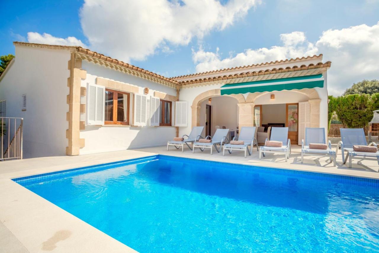 Villa Ca'N Sohn By Sealand Villas Cala de Sant Vicenc エクステリア 写真
